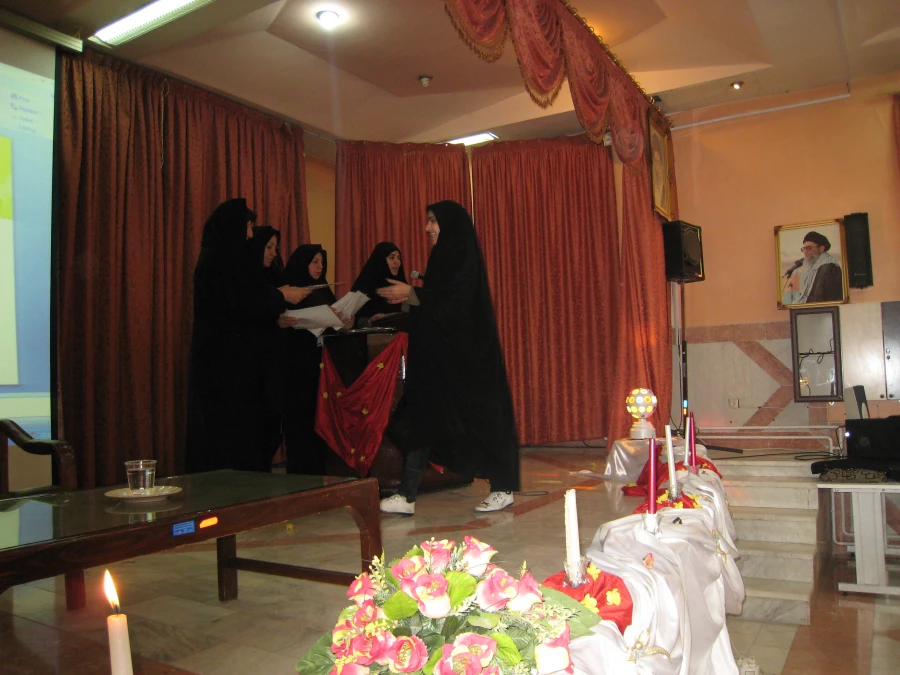 مسابقات قرآن و عترت