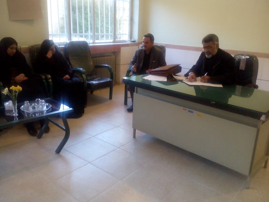 دیدار دانشجویان وکارکنان پردیس  باآقای عسگری مسئول ترویج فرهنگ ایثار وشهادت