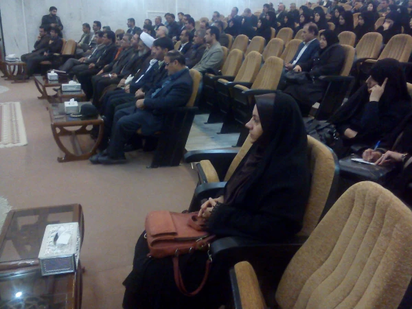 همایش معلمان مولف