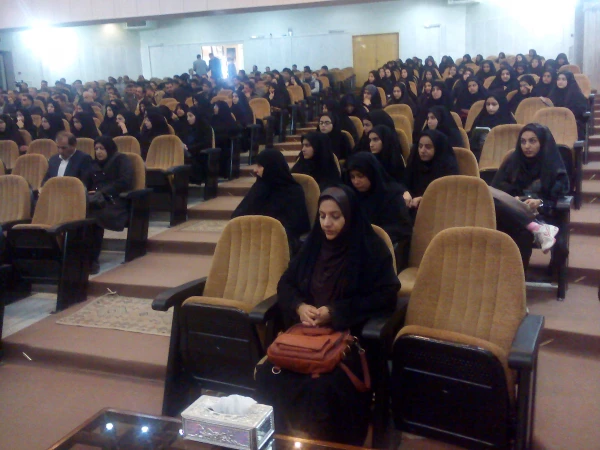 همایش معلمان مولف