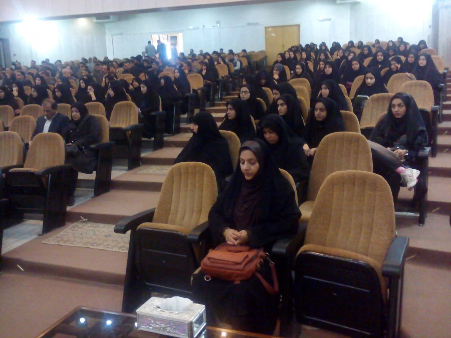 همایش معلمان مولف