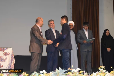 آیین استقبال از دانشجویان جدیدالورود