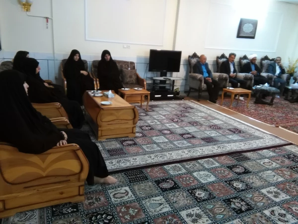 دیدار کارکنان دانشگاه فرهنگیان با خانواده  حاج محمد جواد فیاض جان باخته  فاجعه منا 3