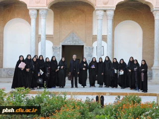 بازدید دانشجو معلمان از قلعه و موزه چالشتر