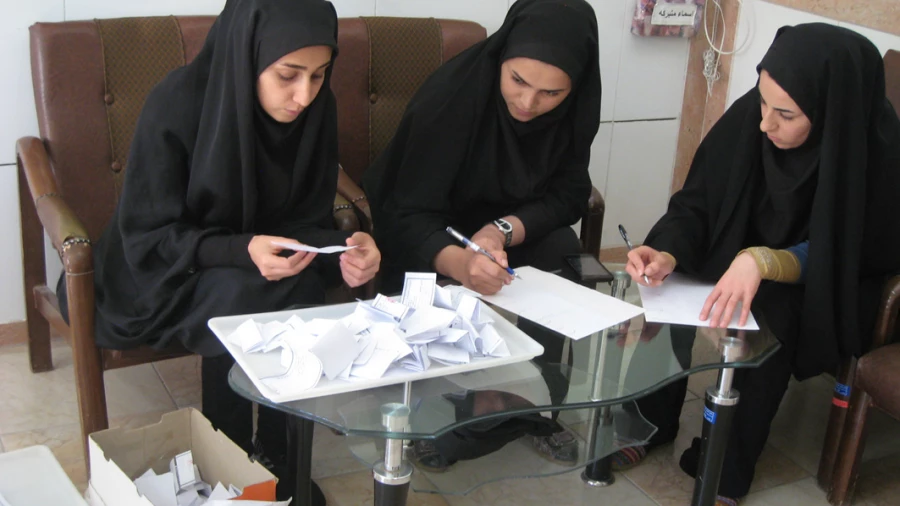 برگزاری انتخابات شورای صنفی- رفاهی دانشجو معلمان 3