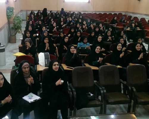 جشن آغاز امامت صاحب الزمان در پردیس شهید باهنر برگزار شد 4