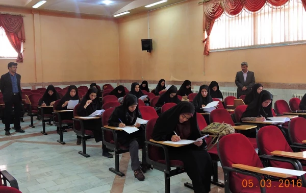 بازدید مسؤولین از مرحله ی استانی جشنواره قرآن وعترت 4