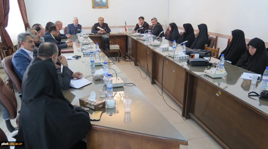 بازدید مسئولین توسعه ومدیریت منابع از پردیس  شهید باهنر 2