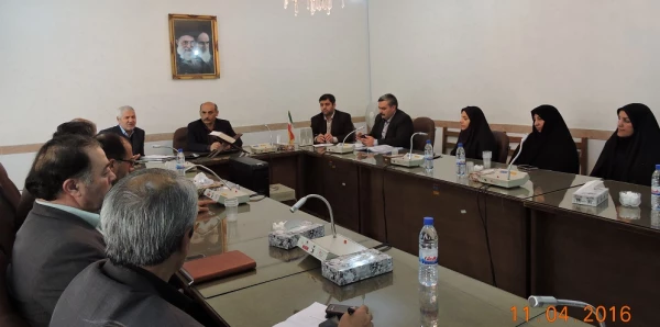 بازدید مسئولین توسعه ومدیریت منابع از پردیس  شهید باهنر 3