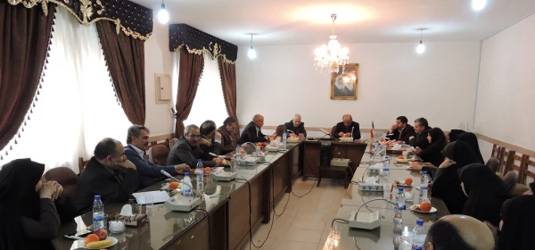 بازدید مسئولین توسعه ومدیریت منابع از پردیس  شهید باهنر 4