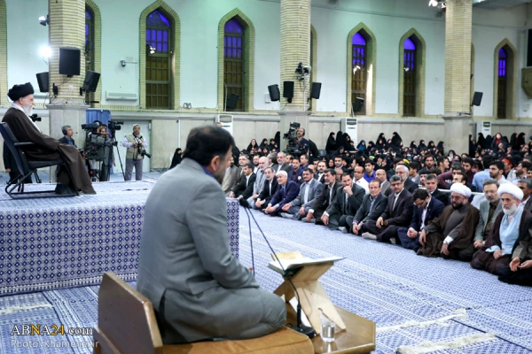 رهبر انقلاب در دیدار فرهنگیان و دانشجومعلمان: 
دانشگاه فرهنگیان یکی از مراکز بسیار مهم است که باید برای توسعه ی کمی و کیفی آن هر آنچه که می توان، سرمایه گذاری کرد 2