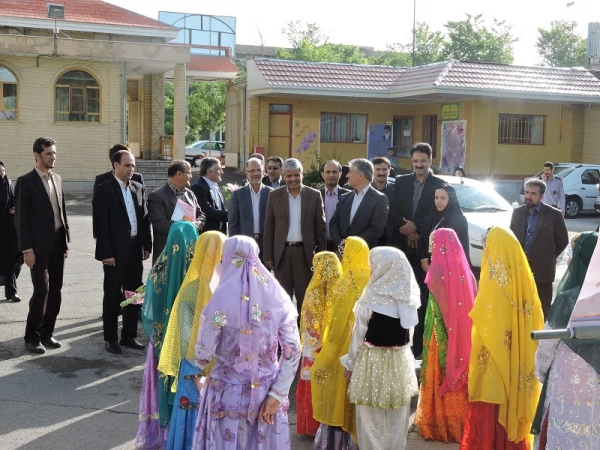 اولین همایش استانی علمی پژوهشی ارزشیابی کیفی توصیفی در پردیس شهید باهنر شهرکرد برگزار شد 13