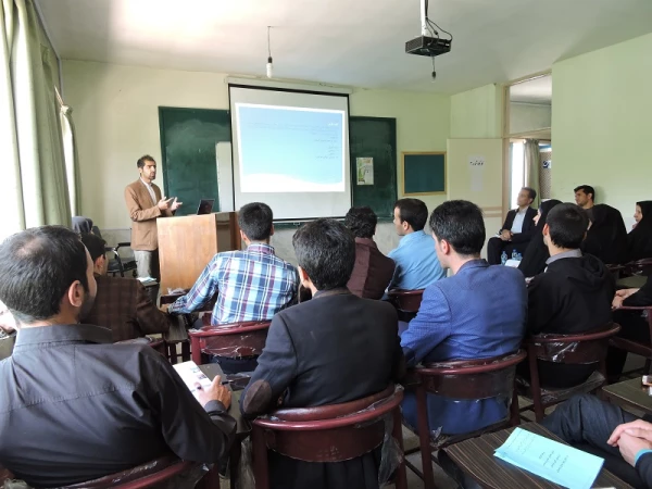 اولین همایش استانی علمی پژوهشی ارزشیابی کیفی توصیفی در پردیس شهید باهنر شهرکرد برگزار شد 14