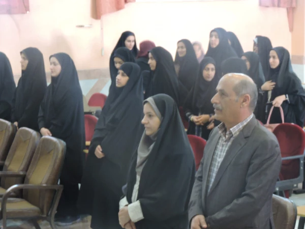 برگزاری جشن دانش آموختگی دانشجو معلمان پردیس شهید باهنر 3