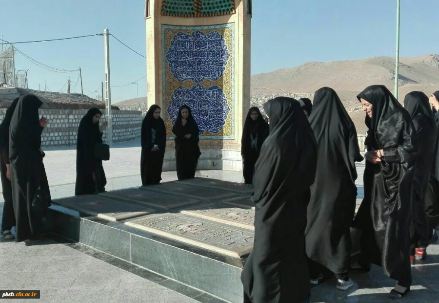 پیاده روی تپه نورالشهدا 3