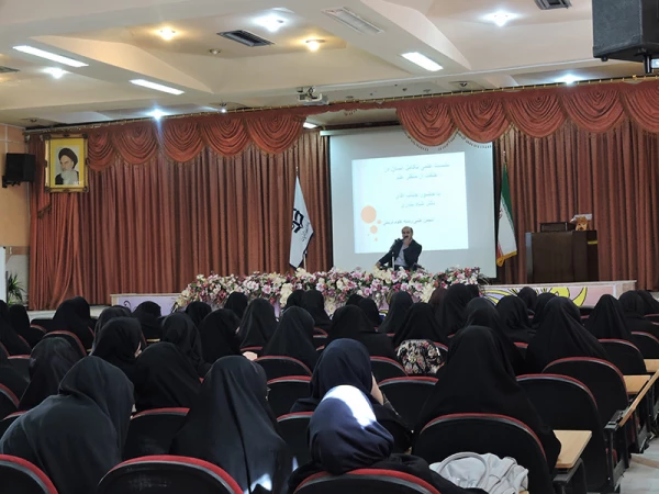 نشست علمی «تکامل انسان در خلقت از منظر علم» 3