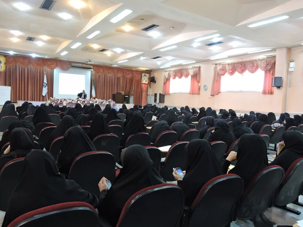 نشست علمی «تکامل انسان در خلقت از منظر علم» 4