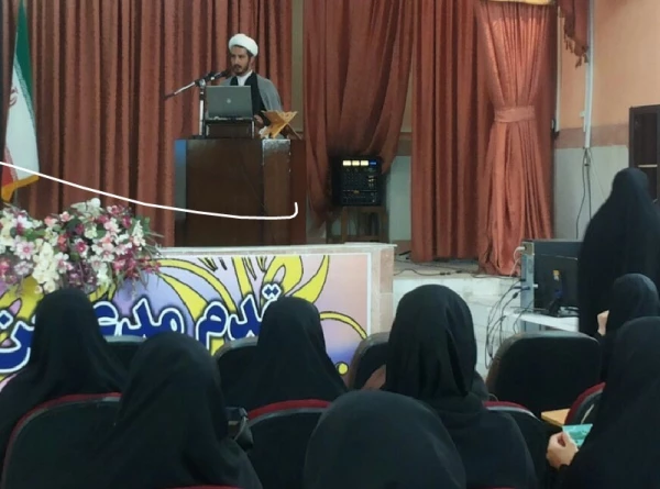 برگزاری کارگاه نماز و کاهش آسیب های اجتماعی 2