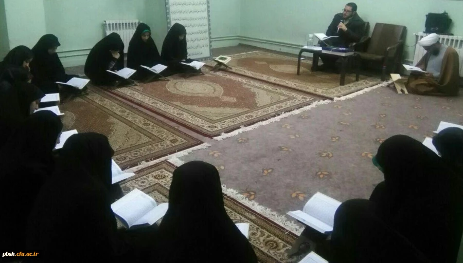 برگزاری محفل انس با قرآن کریم 2