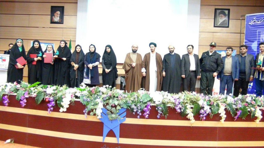 توسط دانشجومعلمان پردیس

کسب رتبه های برتر  در جشنواره فرهنگی هنری ققنوس 3