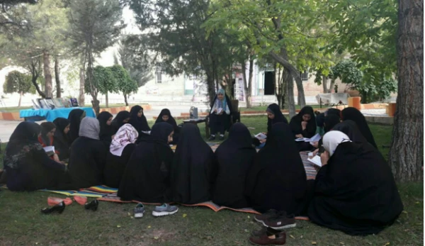 برگزاری جلسه فاطمه شناسی 3