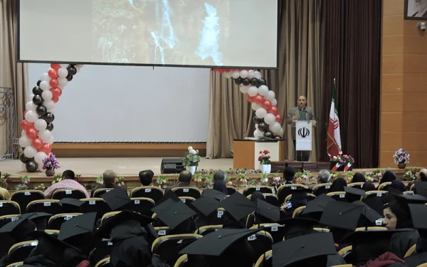 آیین دانش آموختگی دانشجو معلمان ورودی 92 10