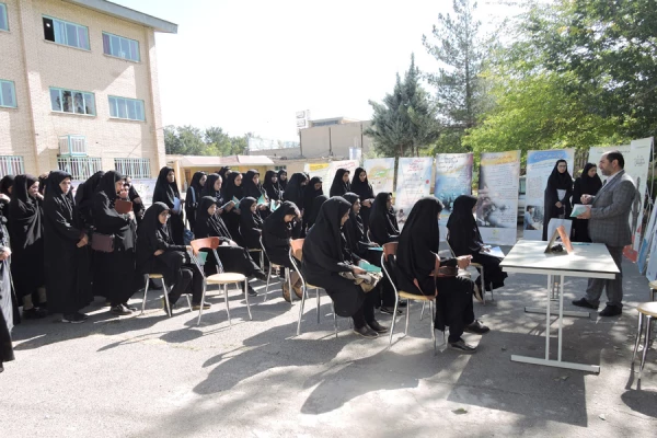 برگزاری نمایشگاه پیشگیری از اعتیاد بانوان 5