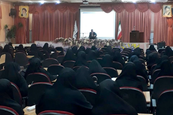 دوره آموزشی «تدبر در قرآن کریم» 5