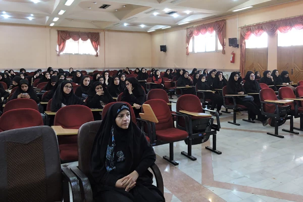 برگزاری کرسی آزاد اندیشی با موضوع نماز جماعت 2