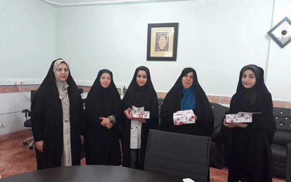 تقدیر از سرپرستان سرای دانشجویی و اعضا شورای صنفی پردیس 2