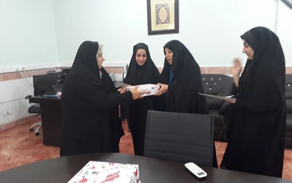 تقدیر از سرپرستان سرای دانشجویی و اعضا شورای صنفی پردیس 4