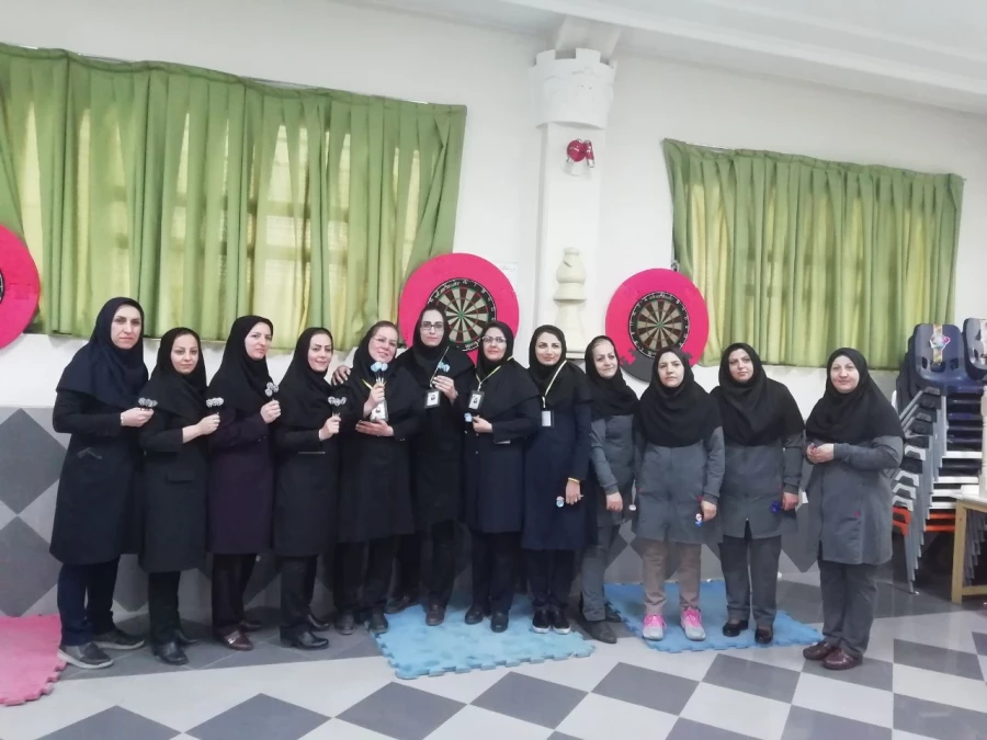 درخشش تیم های بانوان ورزشکار دانشگاه فرهنگیان استان در مسابقات ورزشی کارکنان ادارات دولتی استان 3
