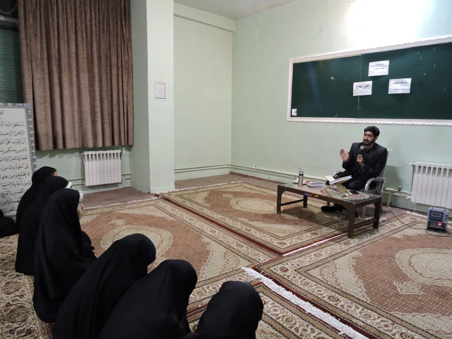 برگزاری جلسه ای با موضوع معرفت شناسی