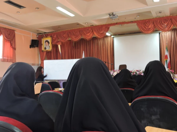 کارگاه پرسش و پاسخ با موضوع «آموزش خانواده»