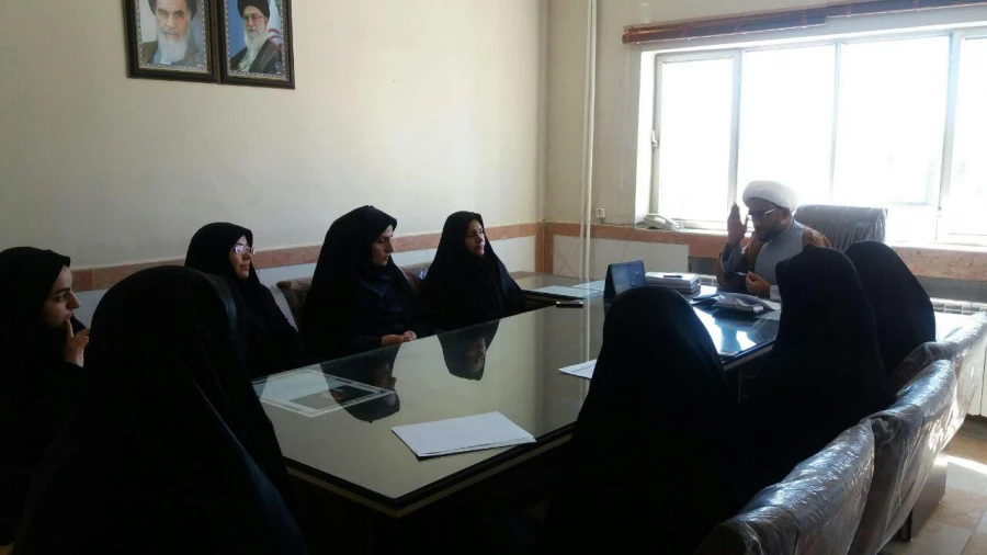 جلسه کمیته فرهنگی با حضور حجت الاسلام شاهسون