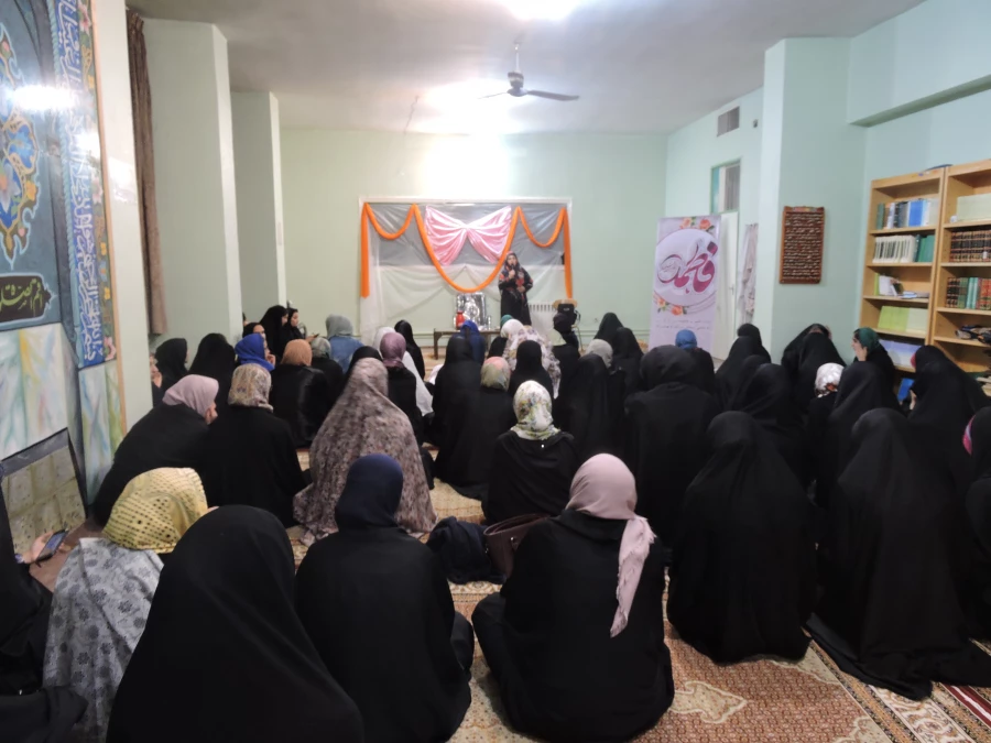 برگزاری مولودی به مناسبت ولادت حضرت فاطمه الزهرا(س) و روز زن