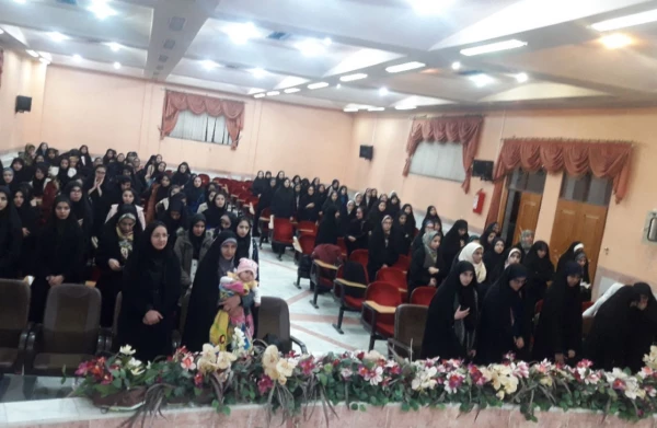 اجتماع دانشجویی برای نقد کتاب