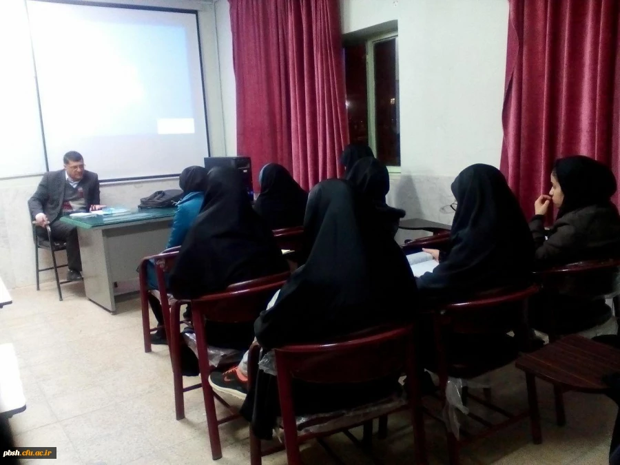 کارگاه نقد فیلم با موضوع نقد فیلم «شیار143 »