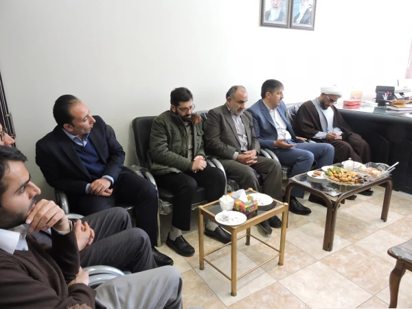 نشست صمیمانه مدیریت امور پردیس های استان و کارکنان پردیس بحر العلوم در پردیس شهید باهنر 6