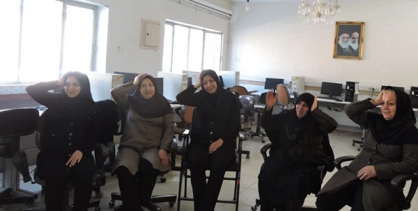 برگزاری کارگاه آمادگی جسمانی برای کارکنان پردیس 5