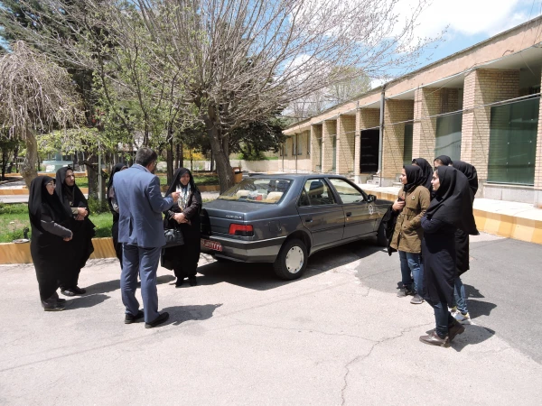 بازدید مشاور رییس دانشگاه فرهنگیان  از پردیس شهید باهنر 8