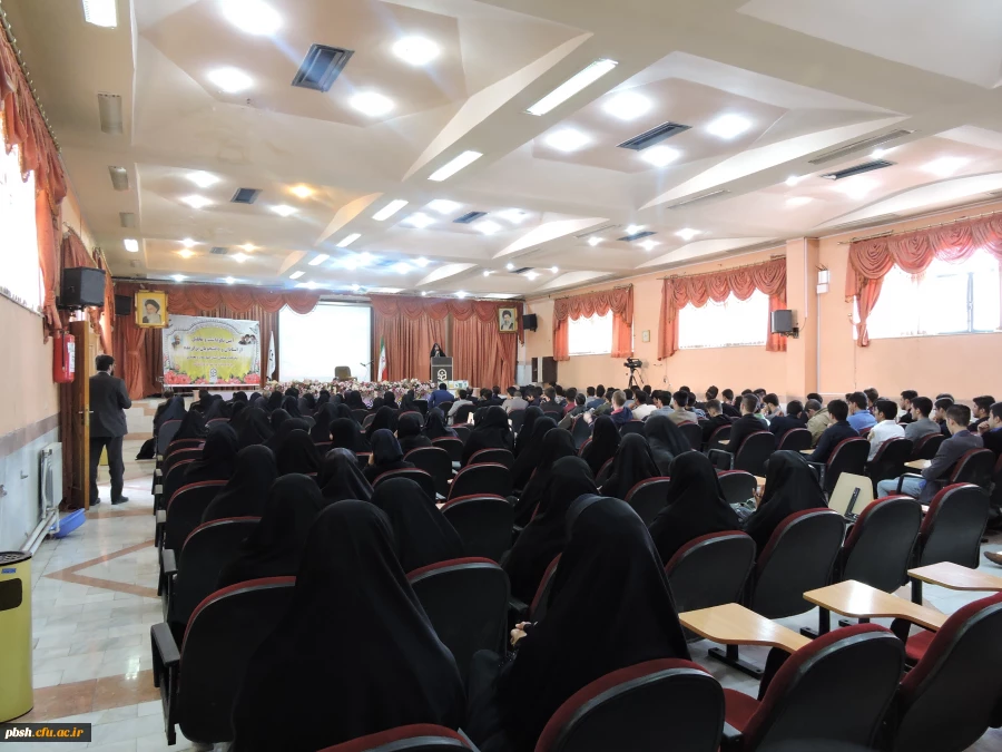 مراسم آیین نکوداشت وتجلیل از استادان و دانشجویان برگزیده