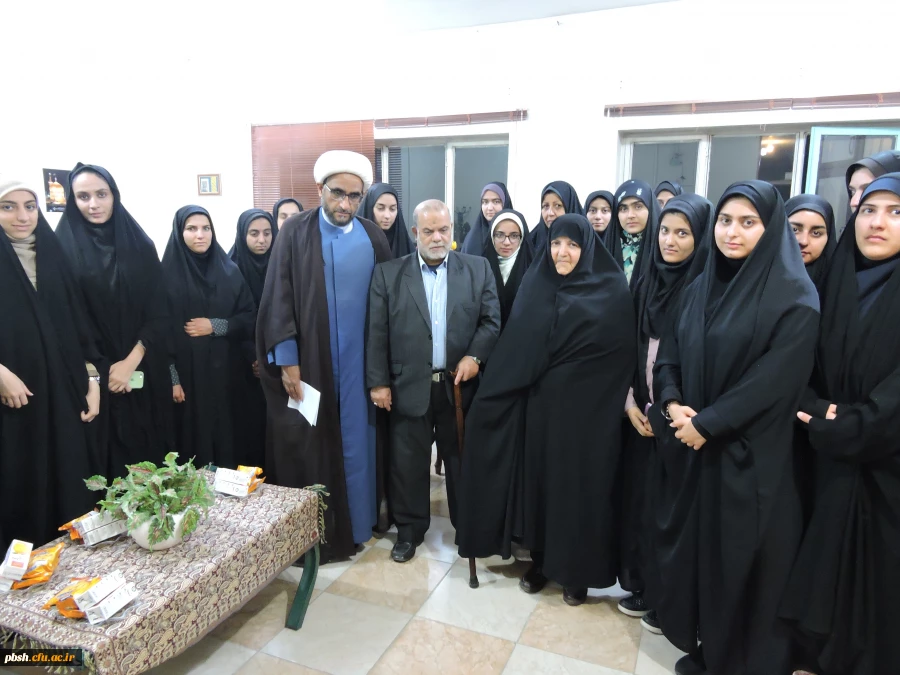 دیدار دانشجومعلمان با خانواده شهید مدافع حرم محمد حسن قاسمی
