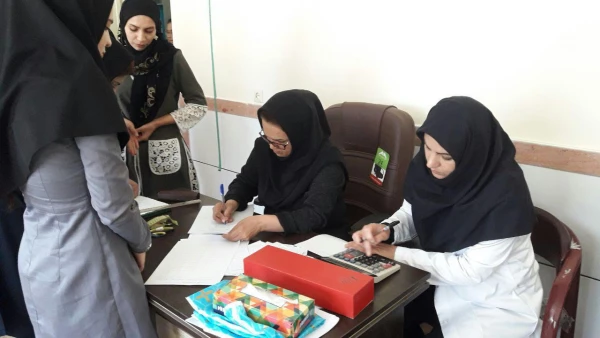 اجرای برنامه غربالگری سلامت و مشاوره برای دانشجومعلمان