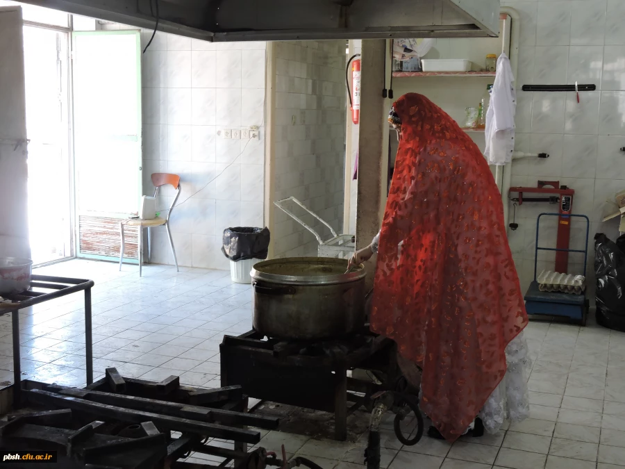 پخت آش به مناسبت هفته سرای دانشجویی