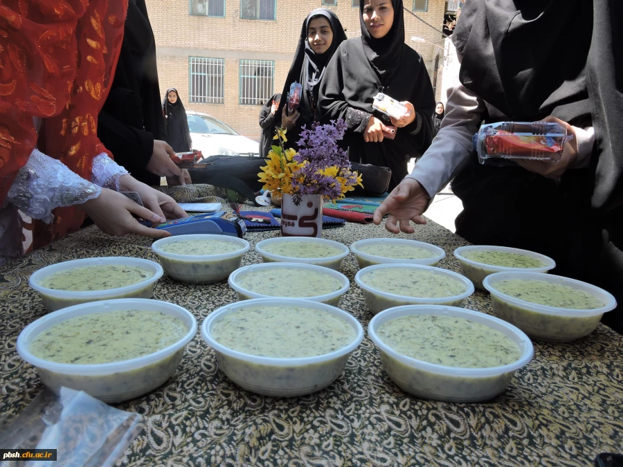 پخت آش به مناسبت هفته سرای دانشجویی