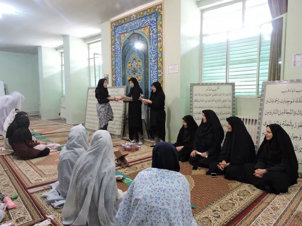 برگزاری جلسه پرسش و پاسخ بین مسئولین پردیس و دانشجویان به مناسبت هفته سراهای دانشجویی 4