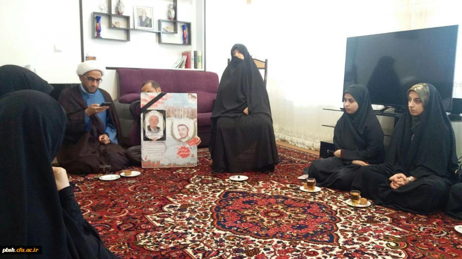 دیدار دانشجومعلمان با خانواده شهید مدافع حرم محمد حسن قاسمی