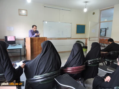 نشست اعضای بسیج دانشجویی پردیس باهنر با مسئول بسیج دانشجویی دانشگاه فرهنگیان