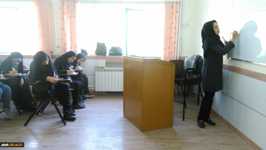 کمکهای اولیه هلال احمر